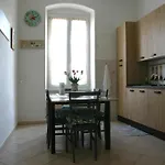 Casa Brin